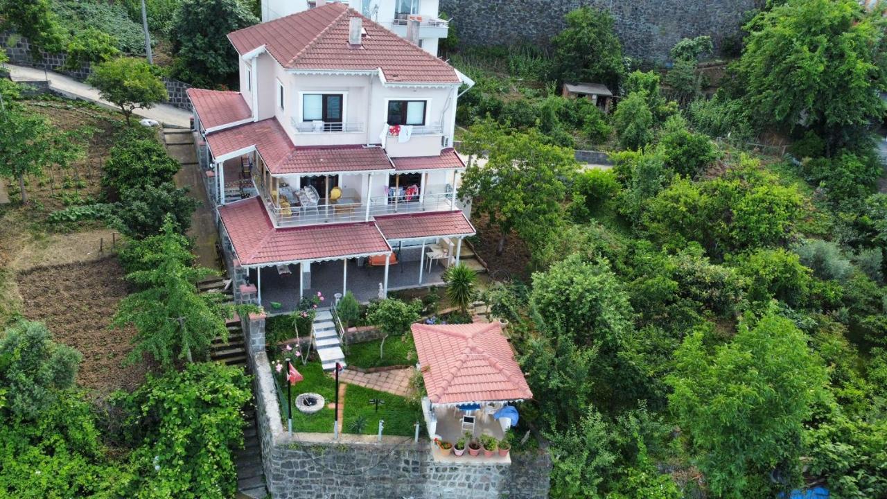 Villa Laila Trabzon Exterior photo